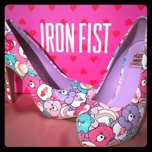 💕Iron Fist Care Bears Print Heels!💕